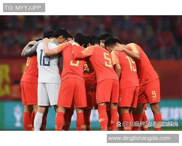 新疆足球明星队员盘点及其在国内外赛场的表现与成就