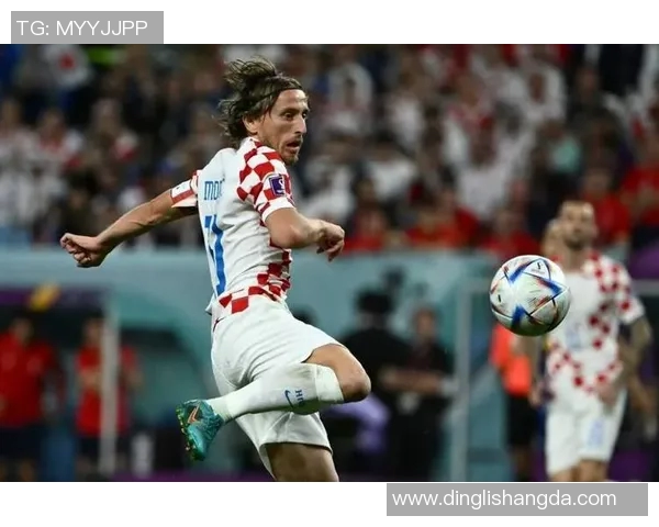 足球明星如何在战火中改变历史进程与国家命运的传奇故事