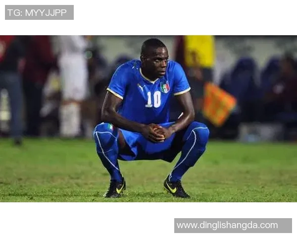 黑人足球明星巴神的全名及其传奇职业生涯回顾