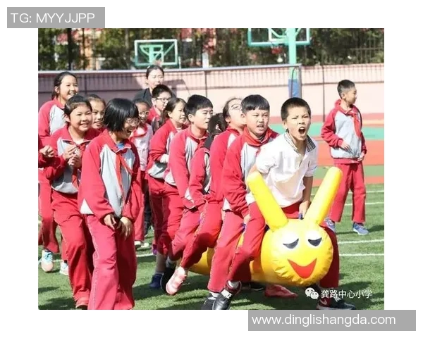 小学一年级体育课趣味游戏推荐让孩子们在快乐中锻炼身体和团队合作能力